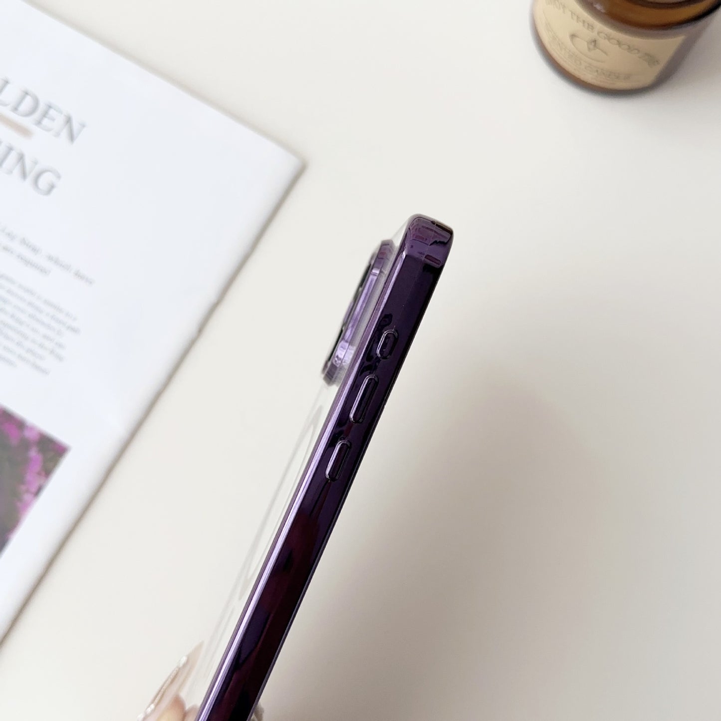 MagSafe™ Umhängehülle mit Trageband