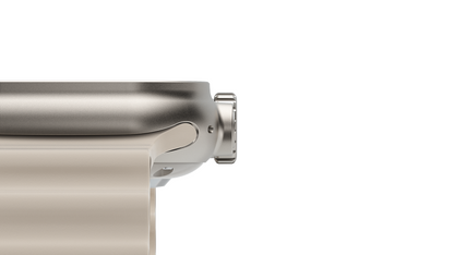 Detailansicht der IconicTech Ultra AI³ Smartwatch – hochwertiges Metallgehäuse und beiges strukturiertes Armband aus seitlicher Perspektive